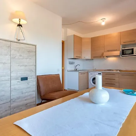 Perla Di 14p Appartement